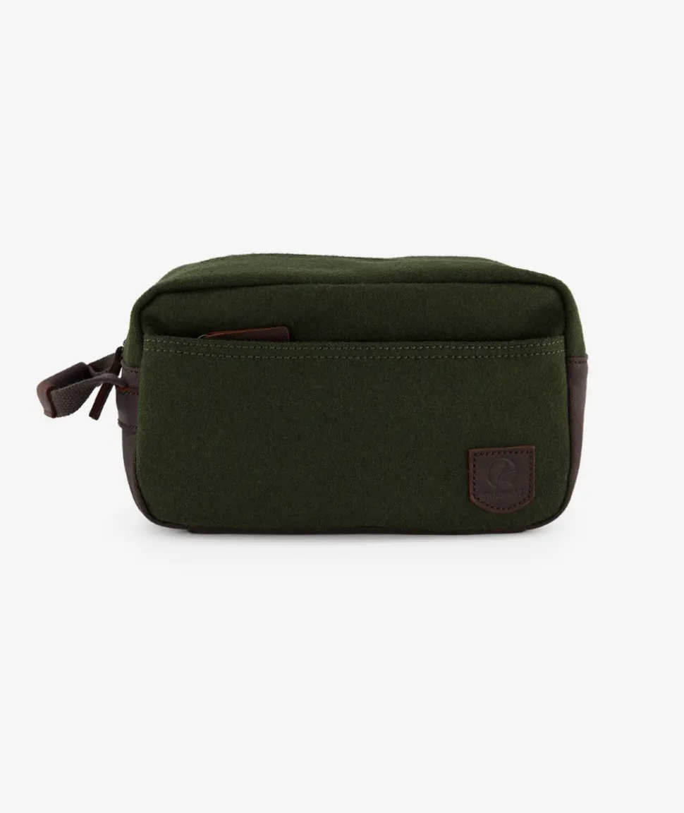 Island Bay Wash Bag