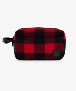 Island Bay Wash Bag